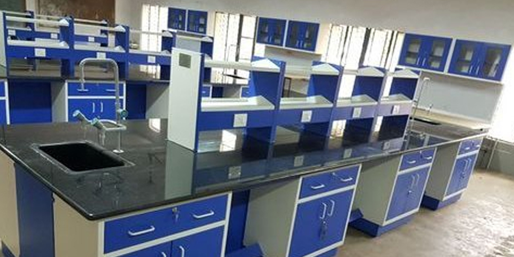 Chemistry Laboratory Furniture Manufacturers in Chennai